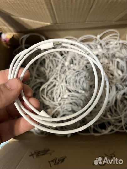 Провод Apple USB-C to USB-C 1 метр
