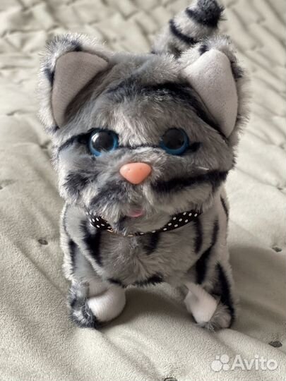 Интерактивный котенок на батарейках