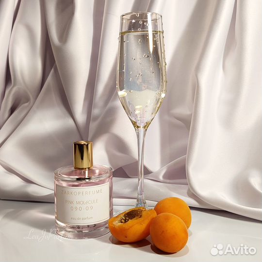 Zarkoperfume Pink Molecule 090.09