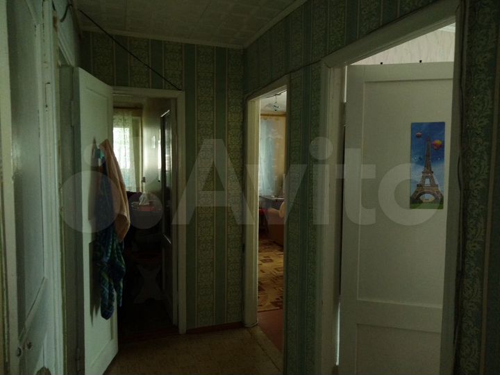 2-к. квартира, 65 м², 1/2 эт.