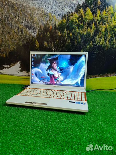Хороший игровой ноутбук Samsung
