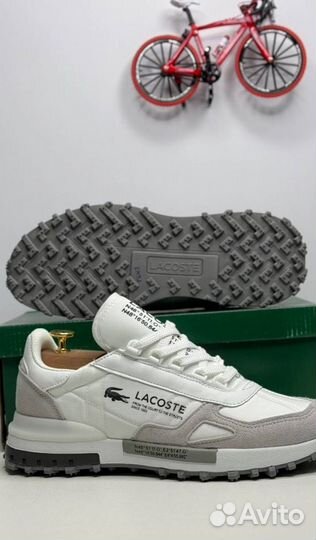 Кроссовки Lacoste комфортные