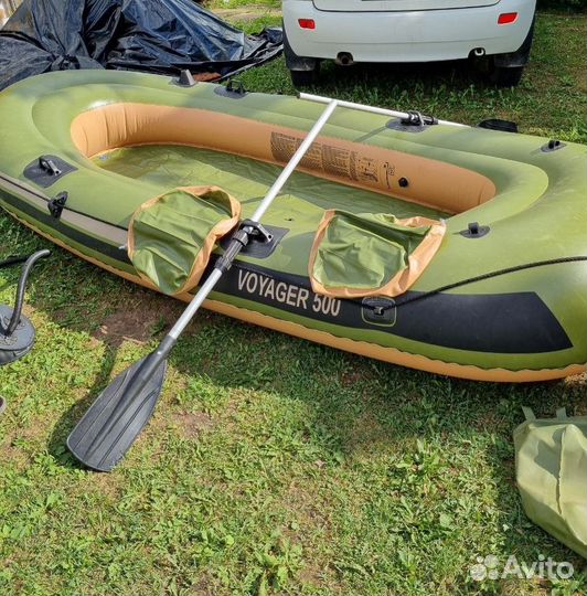 Надувная лодка Voyager 500
