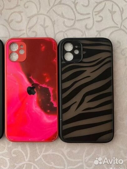 Чехлы на телефон iPhone 11