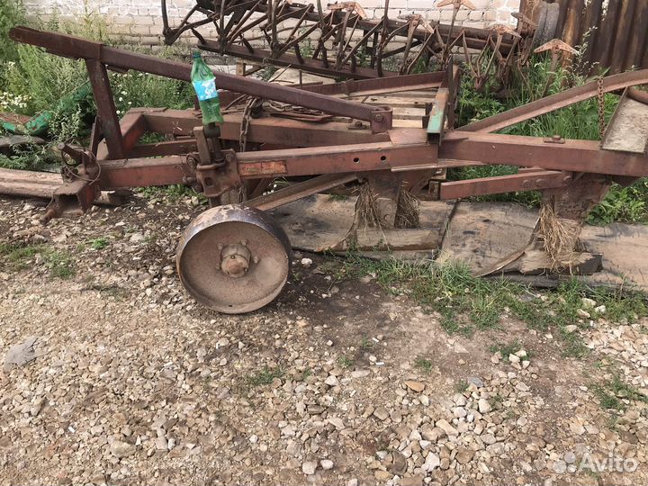 Плуг МТЗ (Беларус) ПЛН-3-35, 1981