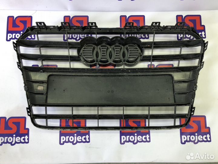 Решетка радиатора Audi A5 8T 2011-2016
