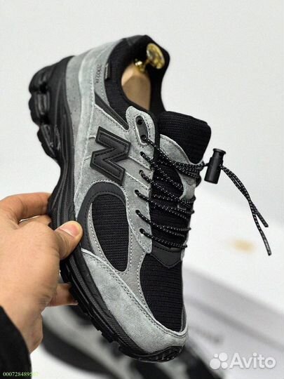 Легкие кроссовки New Balance 2002R для мужчин