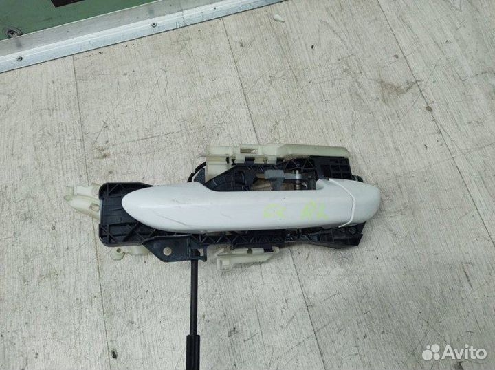 Ручка двери внешняя задняя левая Volkswagen Passat