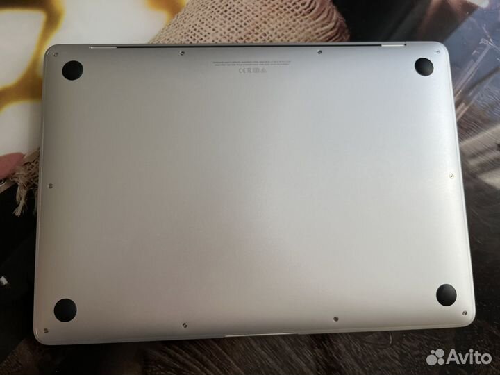 Apple macbook air 13 2020 m1 8gb 256