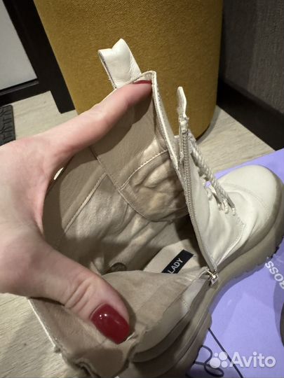 Ботинки женские