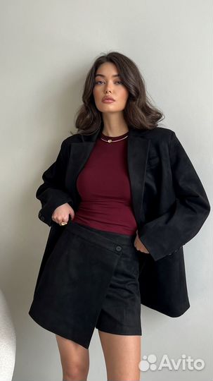 Костюм женский