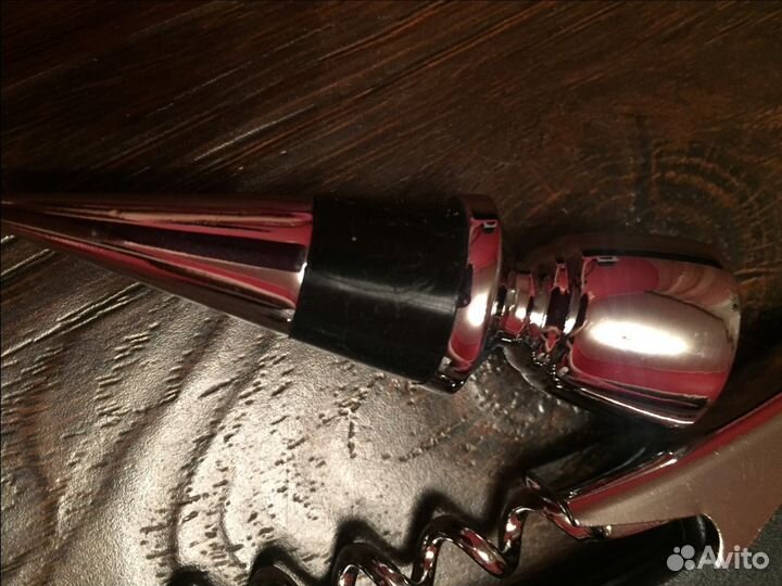 Винный набор. Пробка и штопор. Подарок