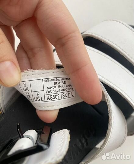 Сандалии женские dr martens 36