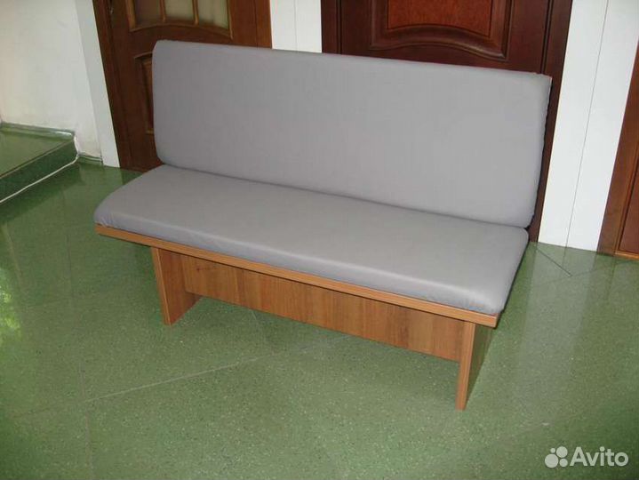 Перетяжка мягкой мебели