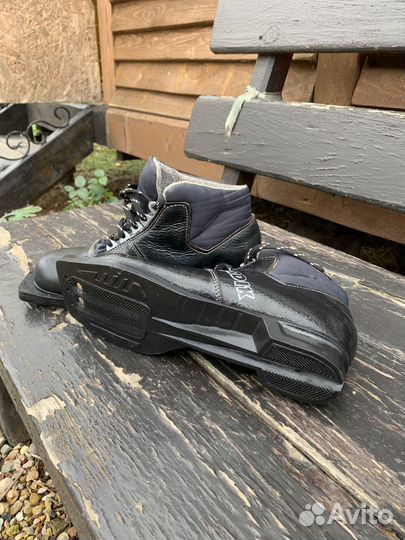 Лыжные ботинки nordik (39 размер)