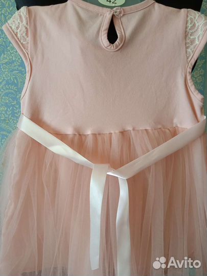 Нарядное платьеце