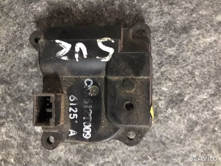 Мотор печки Suzuki Grand Vitara JT J20A