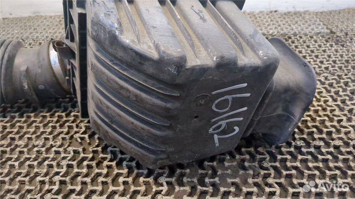 Корпус воздушного фильтра Dodge Durango, 2008