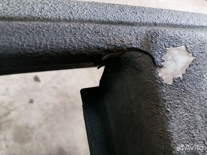 Бампер задний для Subaru Forester (SF5) 1997-2000