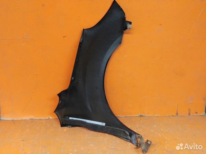 Крыло переднее левое Chevrolet Equinox 2011