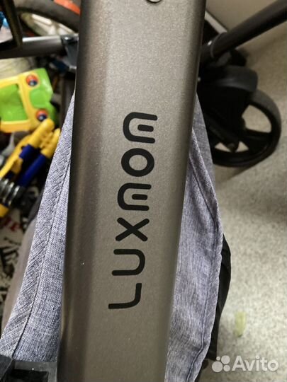 Коляска 2 в 1 luxmom 555