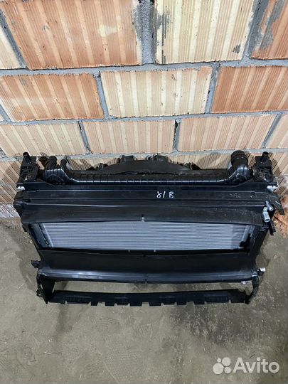 Кассета радиаторов Jaguar XE XF F-pace