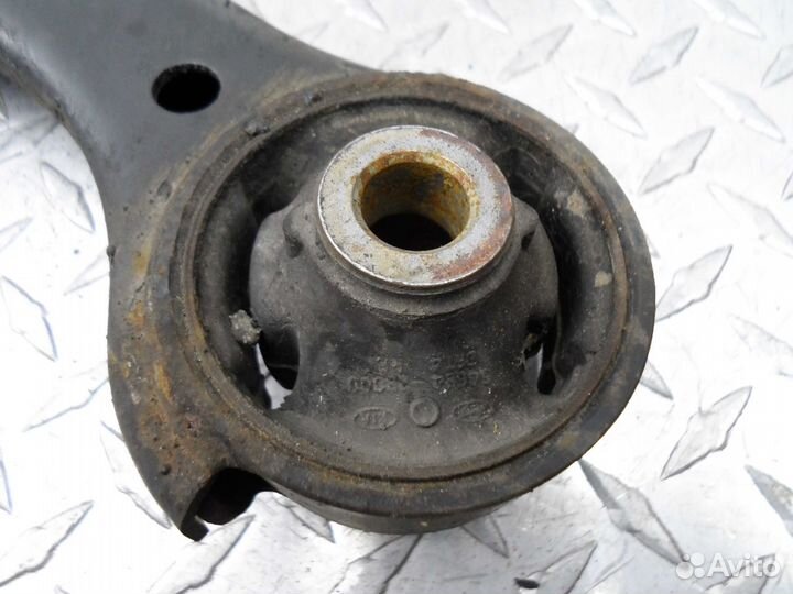 Рычаг передний правый нижний Hyundai Santa Fe 2 CM