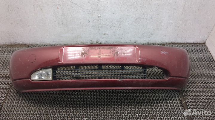 Фара противотуманная Ford Fiesta, 1996