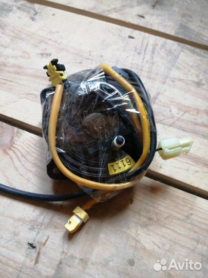 Шлейф подрулевой Chevrolet Aveo T250 2011