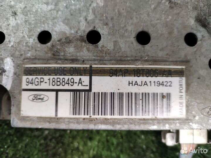 Усилитель музыкальный Volkswagen Sharan 1998