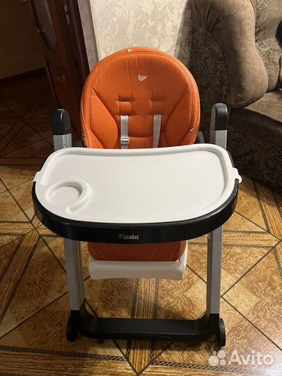 Столик для кормления