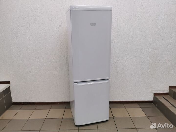 Холодильник HP Ariston бу на гарантии