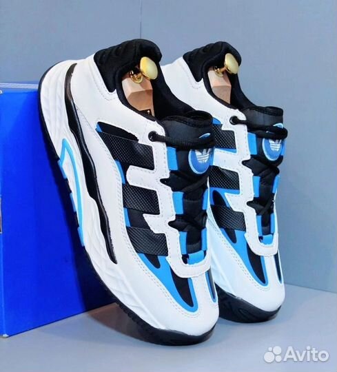 Кроссовки Adidas Niteball