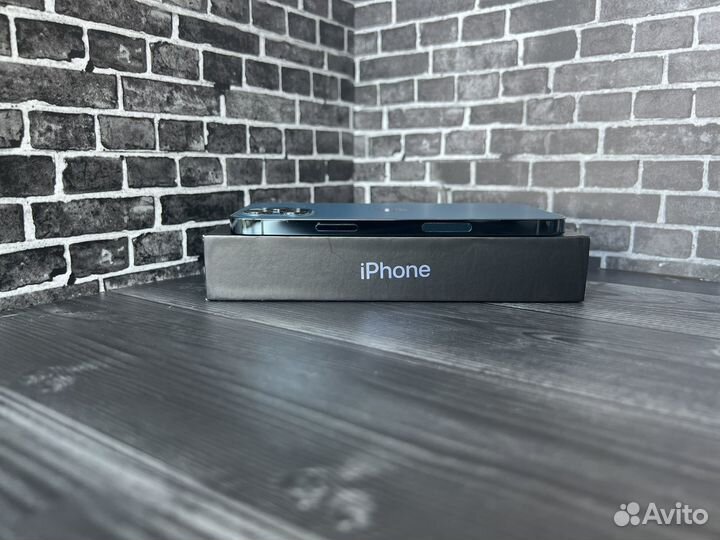 iPhone 12 Pro, 256 ГБ