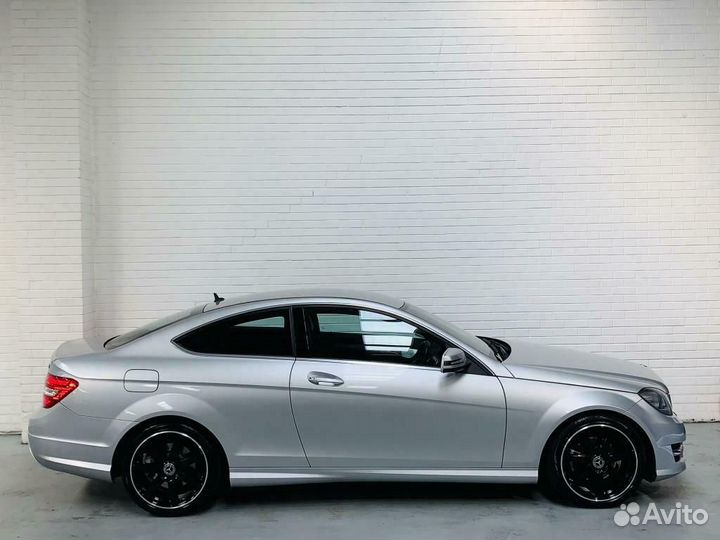 R18 диски AMG 7 Spoke Mercedes W204 C207 A207