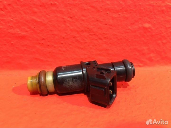Форсунка Honda Civic 4D R18A1 1.8L 1799 куб.см