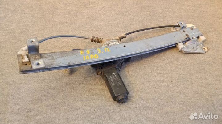 Стеклоподъемник задний правый Mitsubishi Galant 7