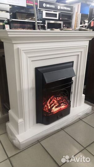 Камин электрический Bradford с очагом Majestic