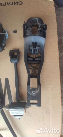 Skoda Octavia A5 замок двери передний правый