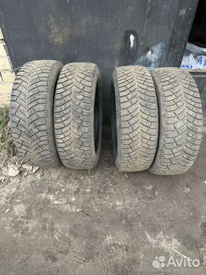 Michelin X-Ice North 4 215/60 R17 100T