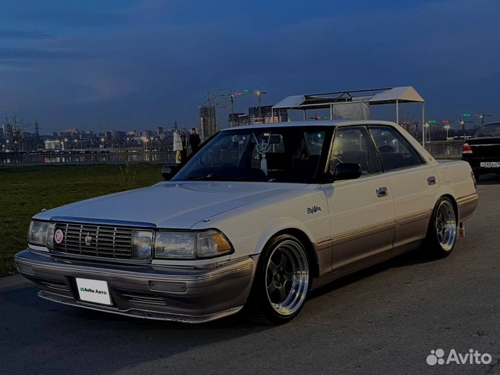 Toyota Crown 2.0 AT, 1992, 235 000 км