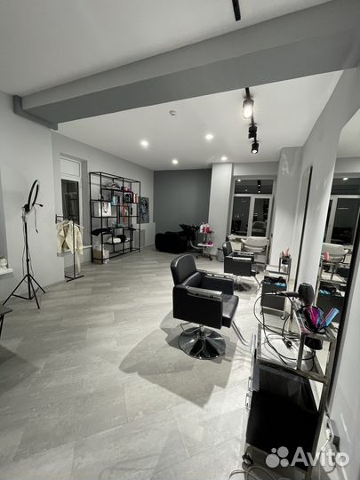 Сдам кресло парикмахерское в аренду на месяц