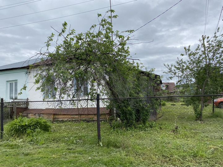 Дом 36,6 м² на участке 6 сот.