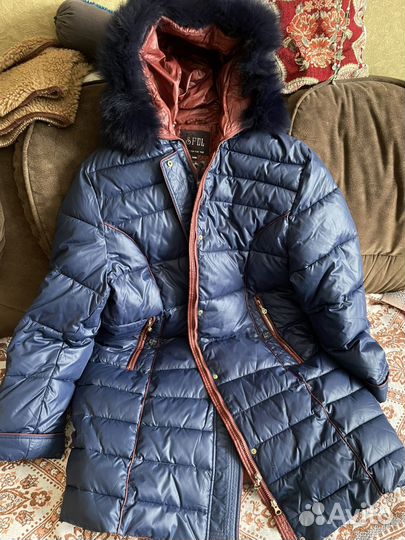 Пальто зимние женскоеина синтепоне