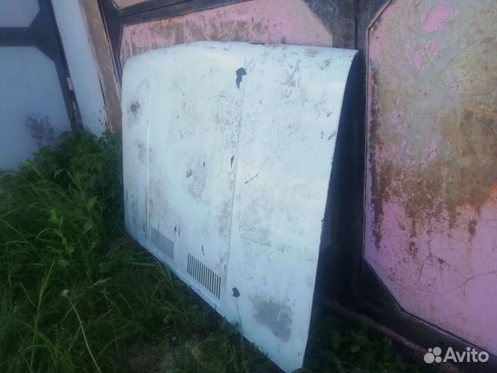 Капот классика