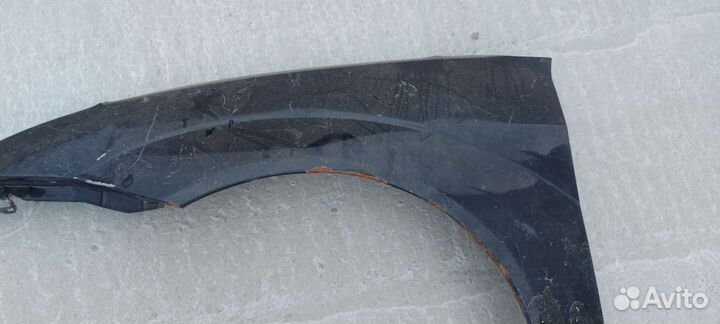 Форд фокус 1 крыло левое переднее