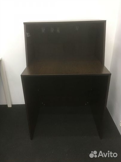 Ресепшн, стойка администратора