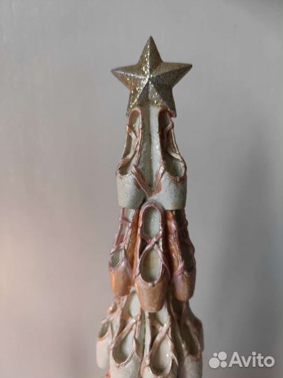 Елка новогодняя из пуантов. Ёлка для балерины