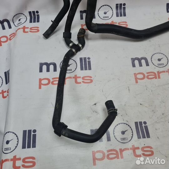 Патрубок системы охлаждения Audi Q3 8U