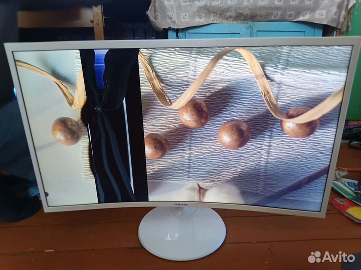 Монитор на запчасти